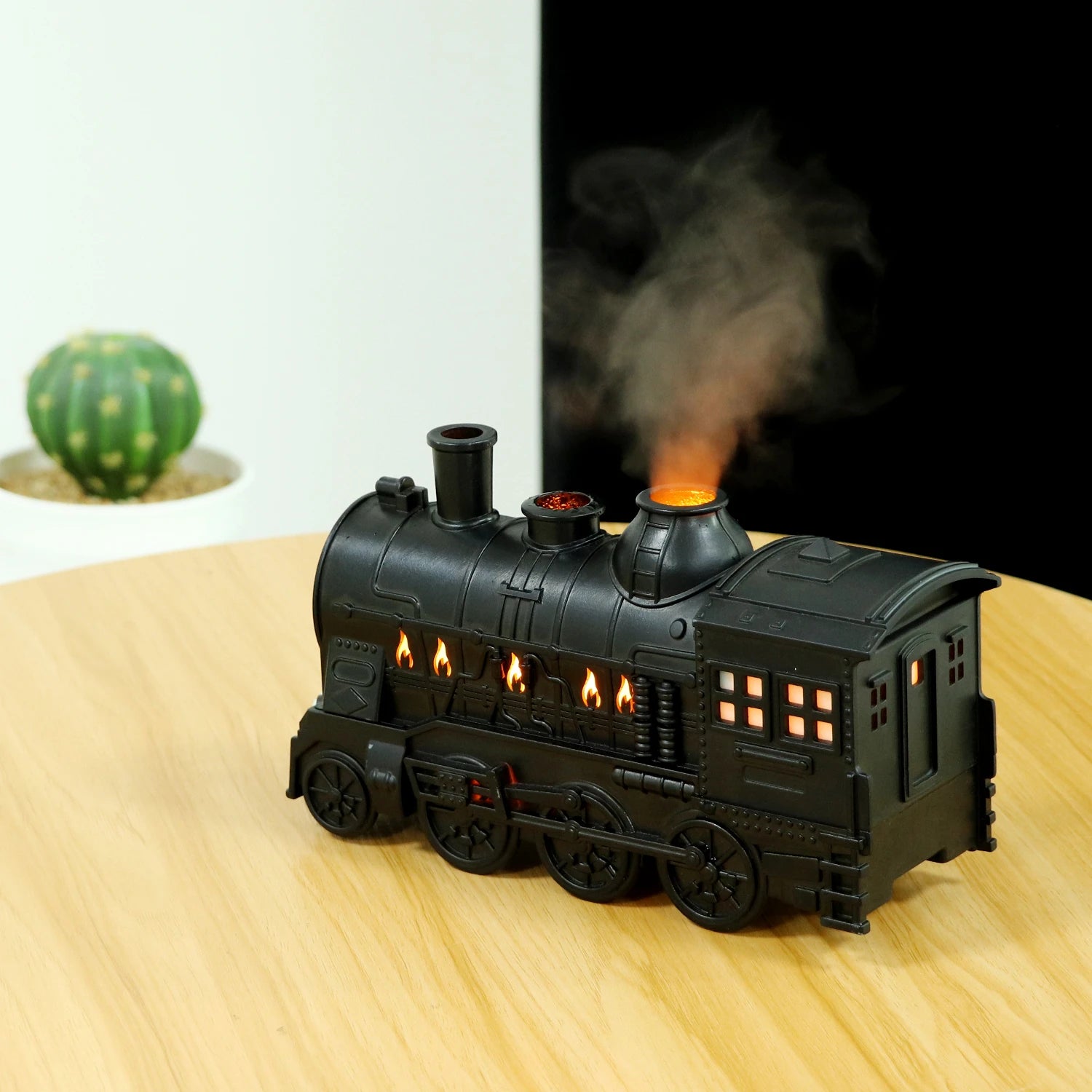 Vintage Train 300ml Air Humidifier & Aroma Diffuser with Remote and LED Light
